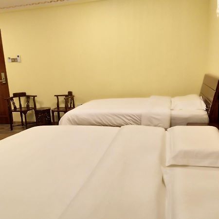 Uncle Ho Motel Papar Zewnętrze zdjęcie