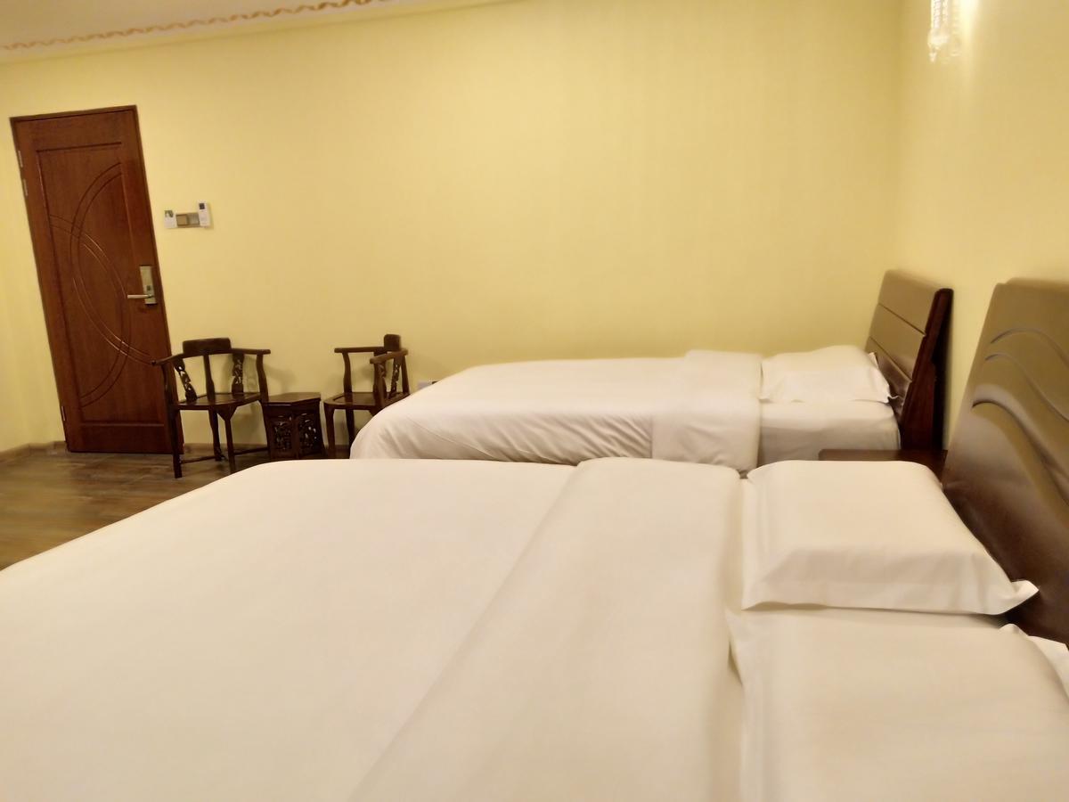 Uncle Ho Motel Papar Zewnętrze zdjęcie